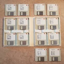 Lisa-mjukvara på disketter